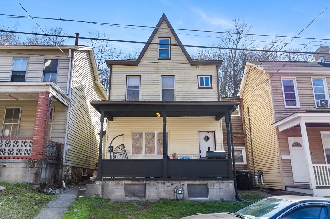 16 Mary St, Pittsburgh PA  15215-1313 exterior