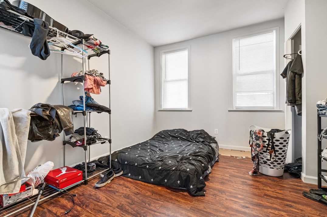 16 Mary St, Pittsburgh PA  15215-1313 exterior