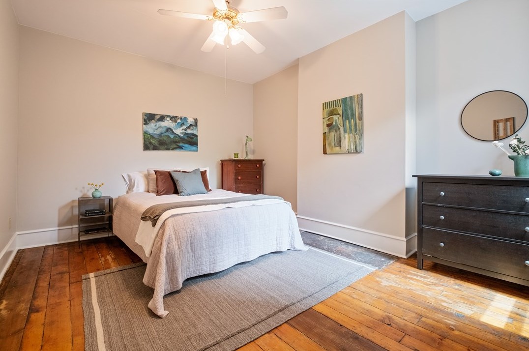 311 Jacksonia St, Pittsburgh PA  15212-4412 exterior