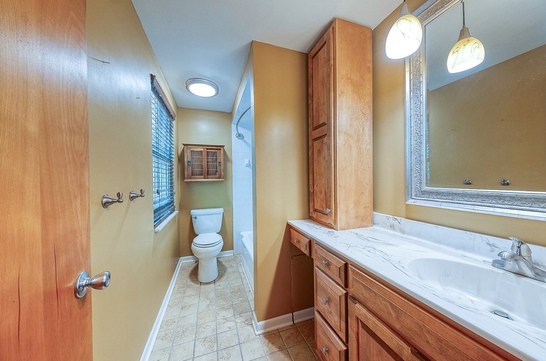 578 Olive St, Pittsburgh PA  15237-4879 exterior