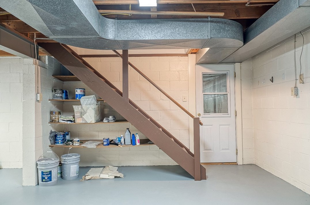 578 Olive St, Pittsburgh PA  15237-4879 exterior