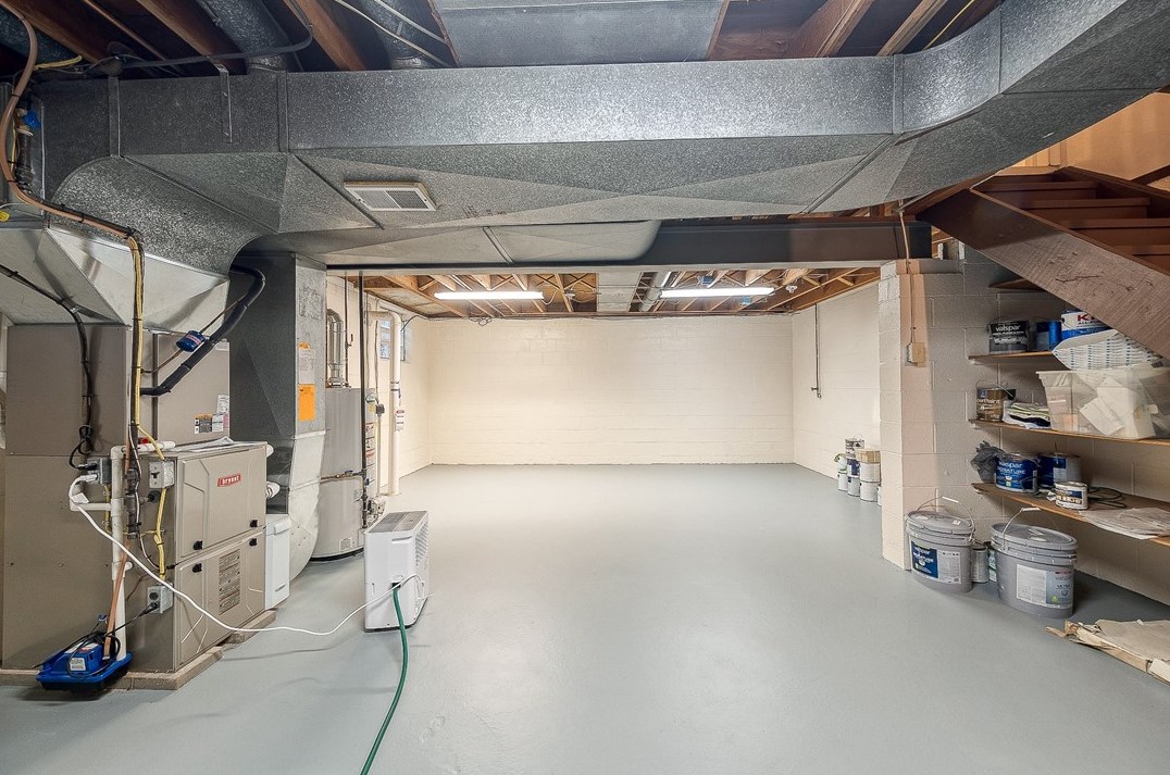 578 Olive St, Pittsburgh PA  15237-4879 exterior