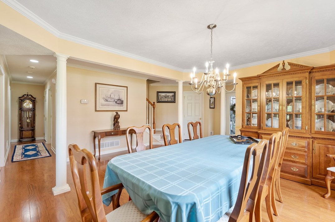 226 Hytyre Farms Dr, Gibsonia PA 15044-7825 exterior