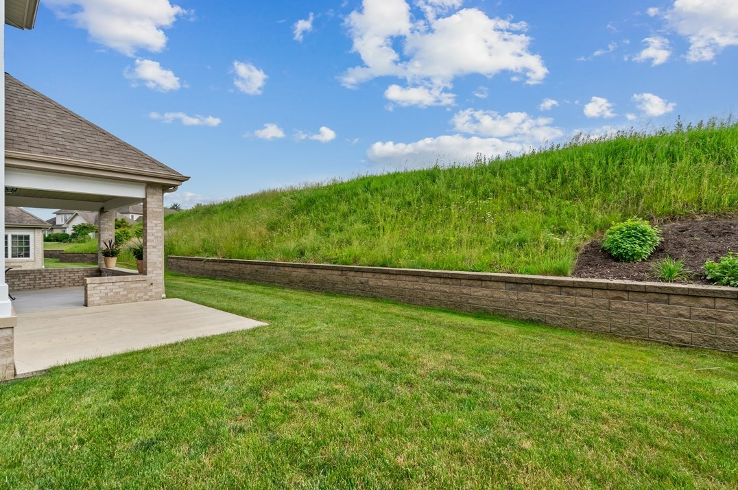 226 Hytyre Farms Dr, Gibsonia PA 15044-7825 exterior