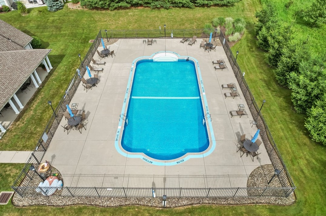 226 Hytyre Farms Dr, Gibsonia PA 15044-7825 exterior