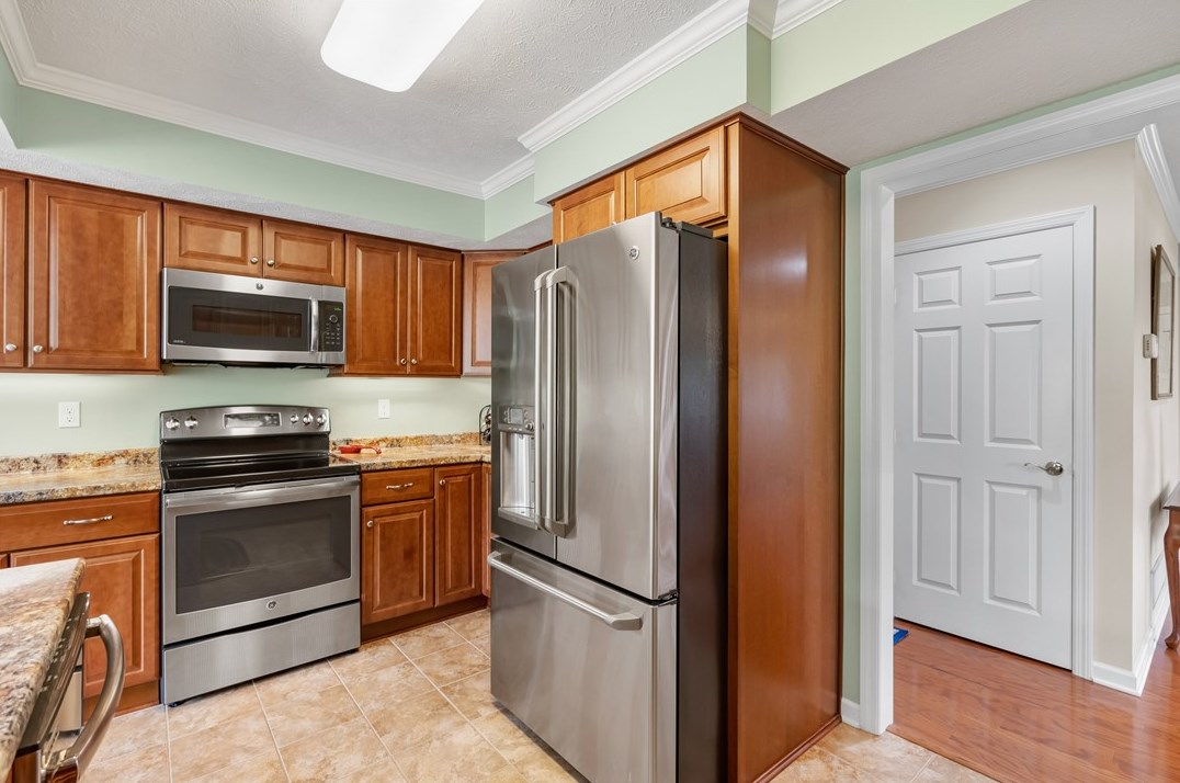 226 Hytyre Farms Dr, Gibsonia PA 15044-7825 exterior