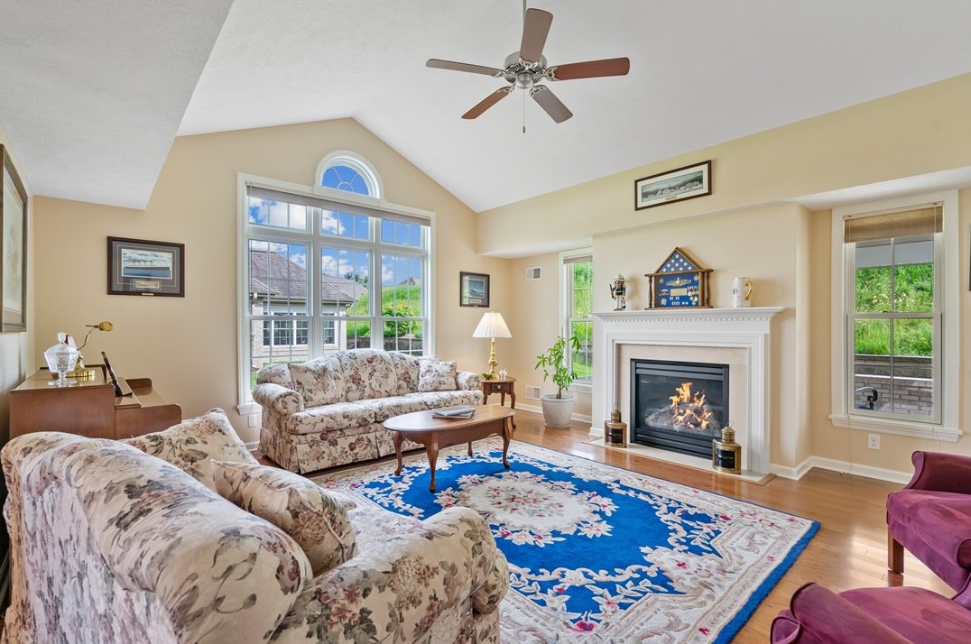 226 Hytyre Farms Dr, Gibsonia PA 15044-7825 exterior