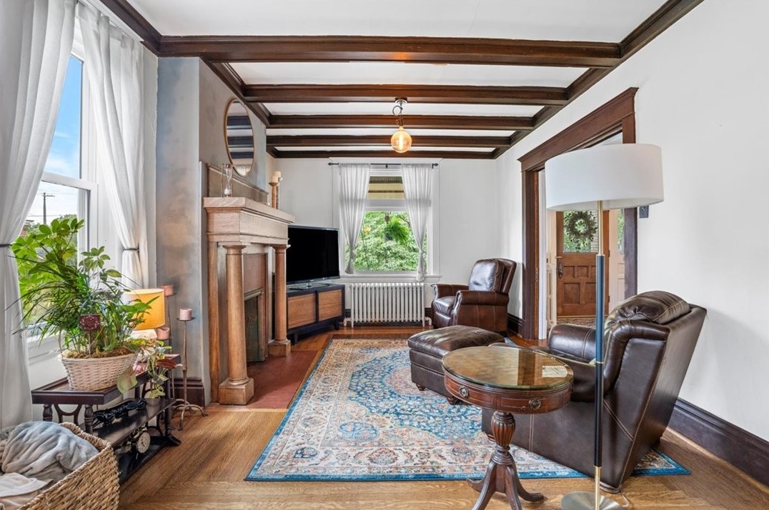 312 Dalzell Ave, Pittsburgh PA 15202-1856 exterior