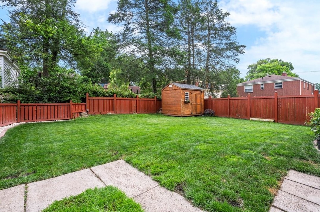 312 Dalzell Ave, Pittsburgh PA 15202-1856 exterior