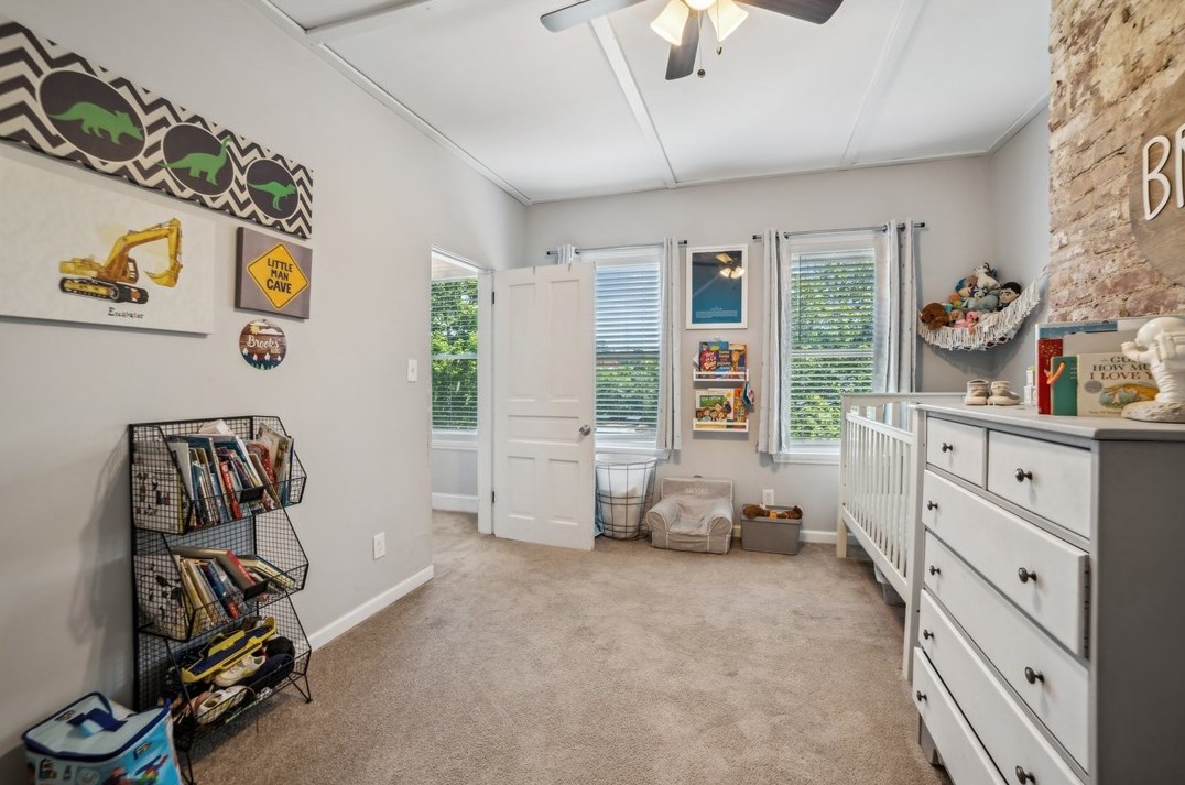 341 Amabell St, Pittsburgh PA 15211-1403 exterior