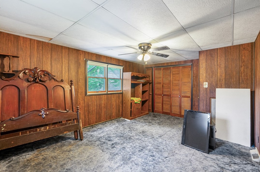 1380 Hooker Rd, Karns City PA  16041-1512 exterior