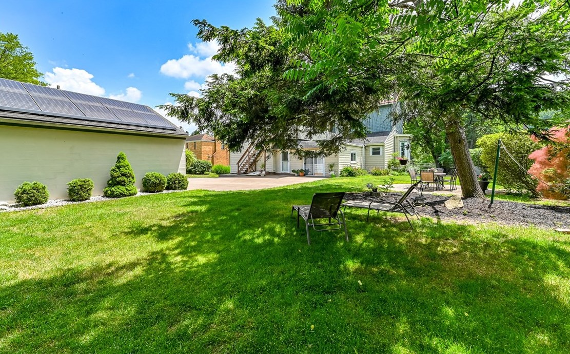 381 Friday Rd, Pittsburgh PA 15209-2111 exterior