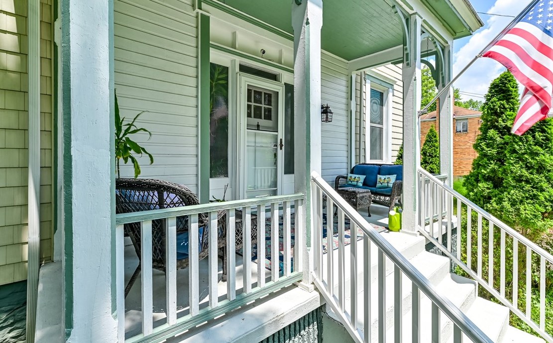 381 Friday Rd, Pittsburgh PA 15209-2111 exterior