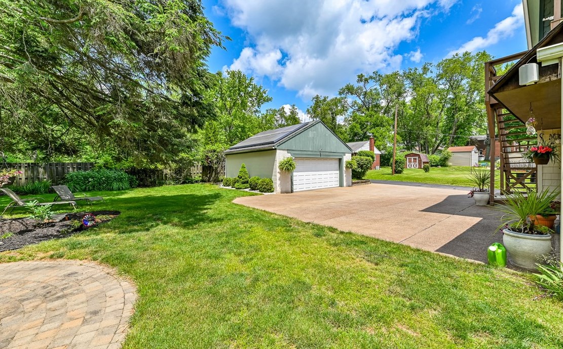 381 Friday Rd, Pittsburgh PA 15209-2111 exterior