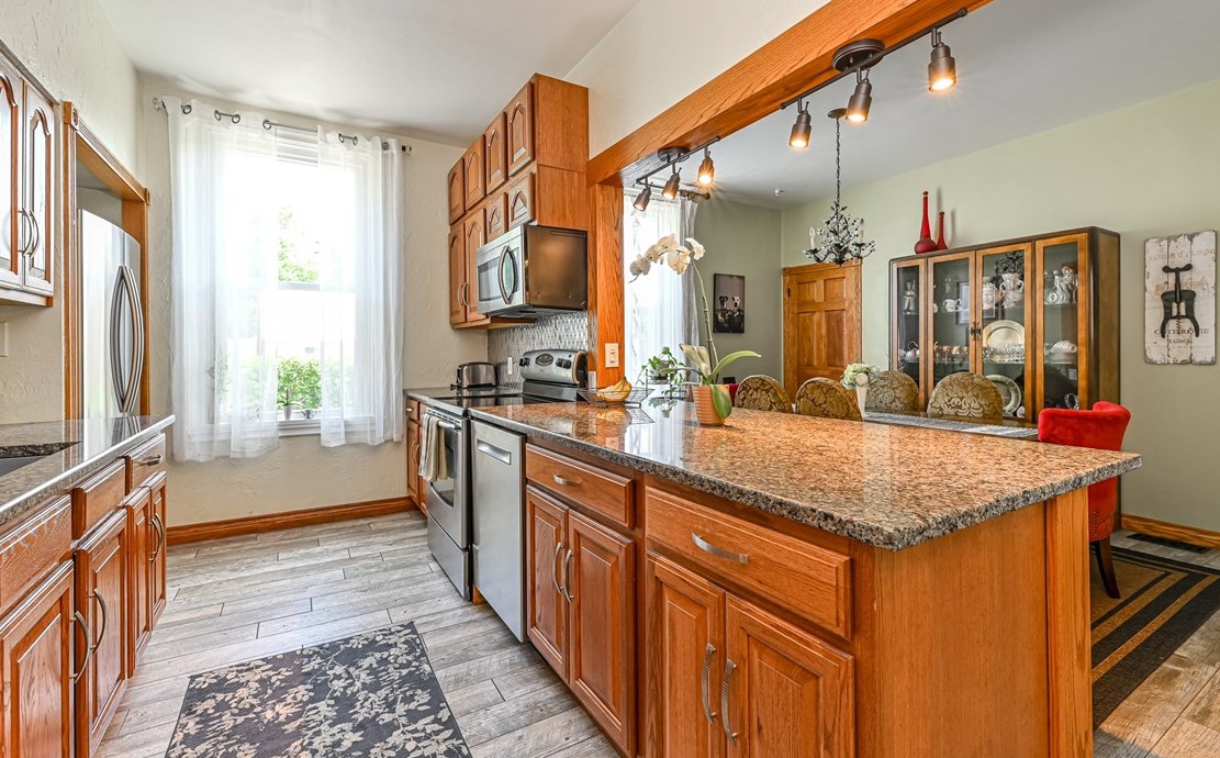 381 Friday Rd, Pittsburgh PA 15209-2111 exterior