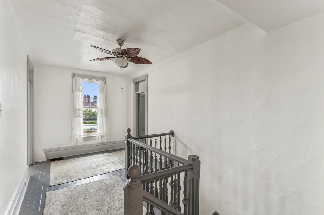 26 Prospect Ave, Washington PA  15301-5250 exterior