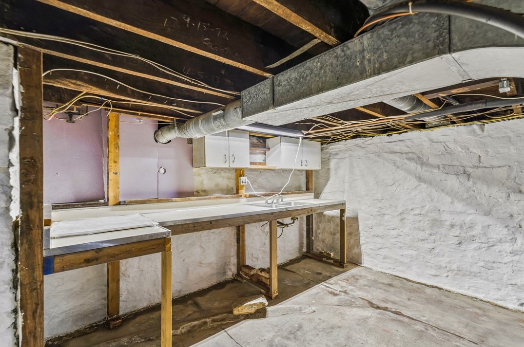 26 Prospect Ave, Washington PA  15301-5250 exterior