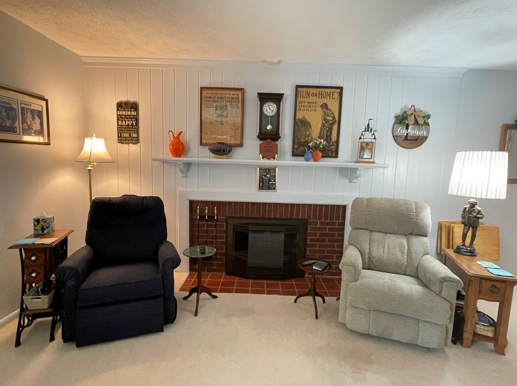 90 Chambers Ave, Greenville PA  16125-1771 exterior