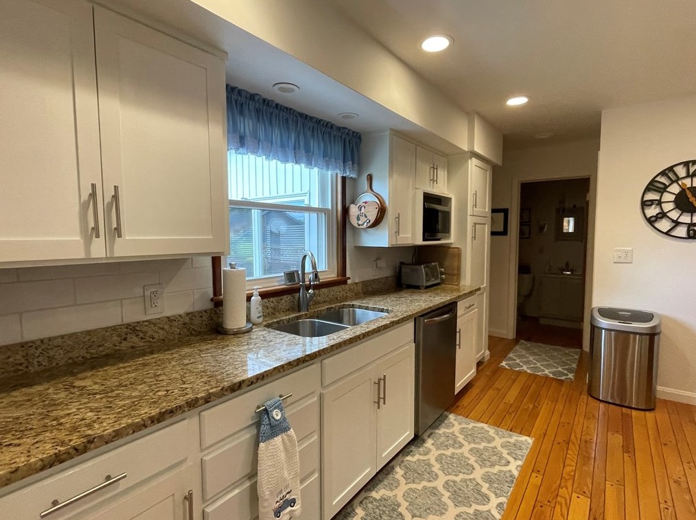 90 Chambers Ave, Greenville PA  16125-1771 exterior