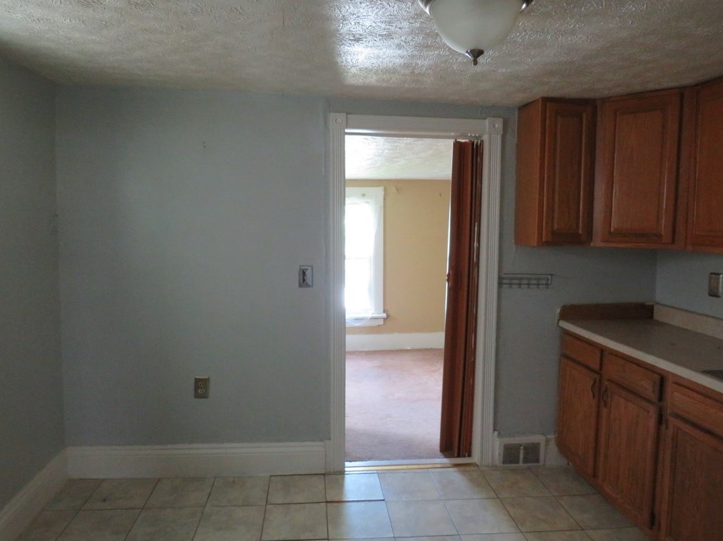 233 Lincoln St, Washington PA 15301-4048 exterior