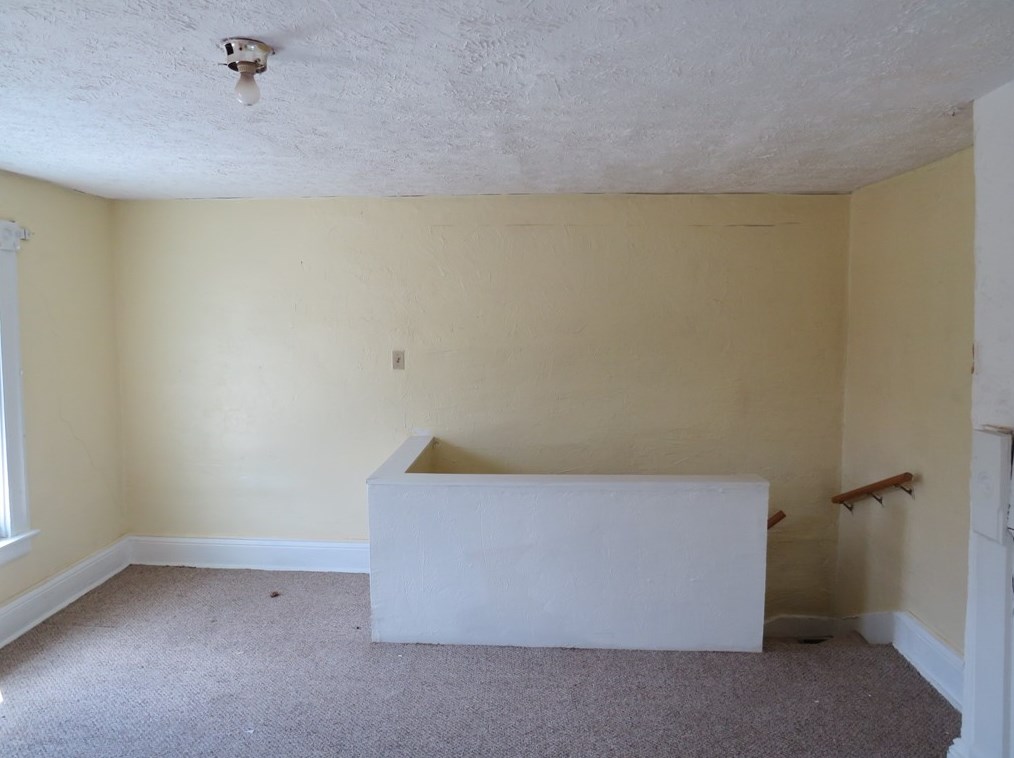 233 Lincoln St, Washington PA 15301-4048 exterior