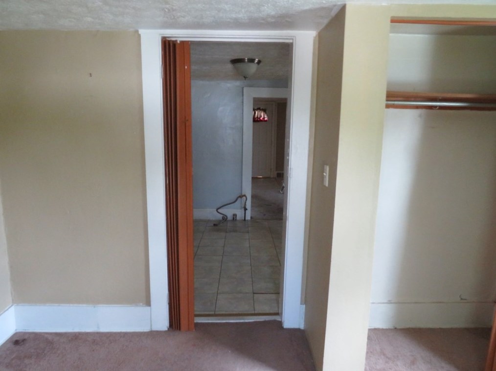 233 Lincoln St, Washington PA 15301-4048 exterior