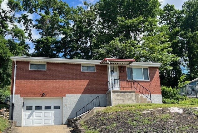 1110 Jerome St, Pittsburgh, PA 15220-4611