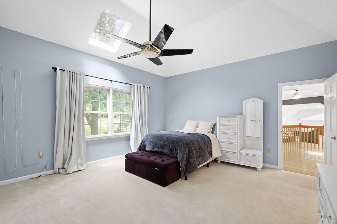 206 Lakeview Dr, Moon Twp PA 15108-9774 exterior