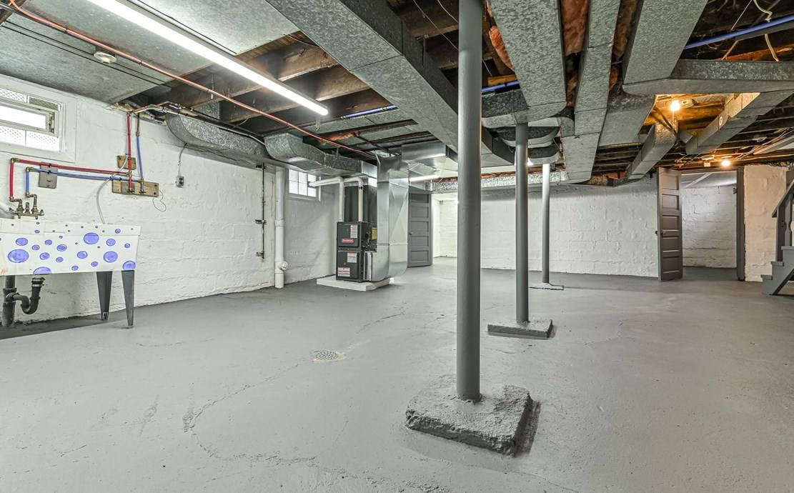 10 Amherst Ave, Pittsburgh PA 15229-1536 exterior