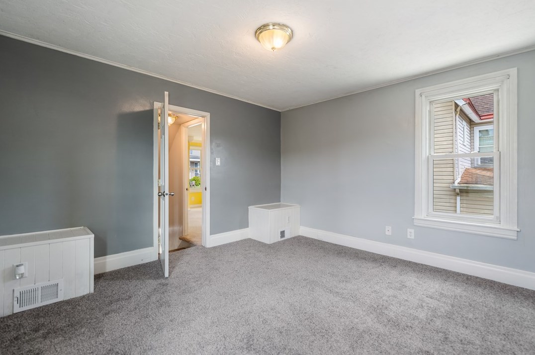 1002 Vine St, West Newton PA  15089-1445 exterior