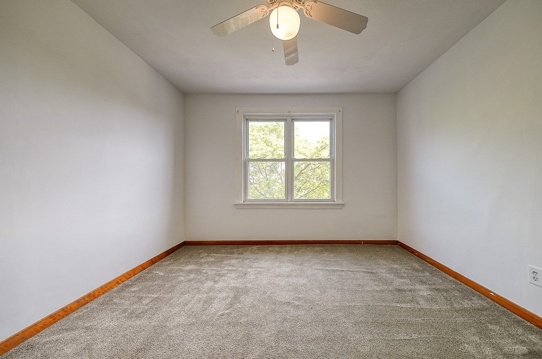 7222 Whipple St, Pittsburgh PA 15218-2053 exterior