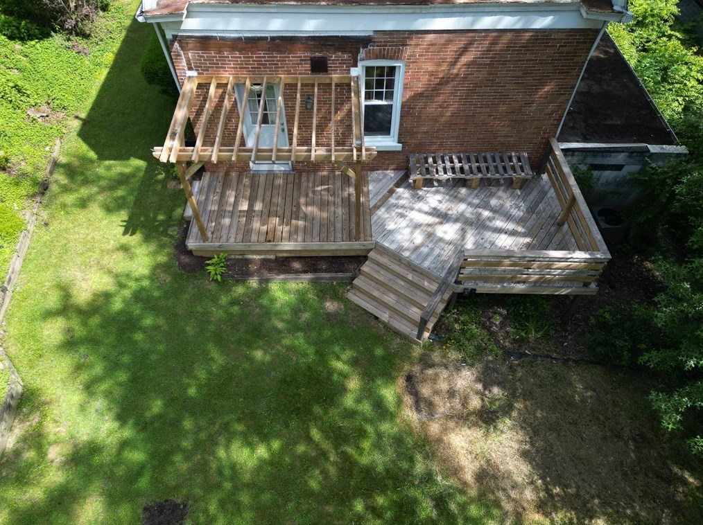 7222 Whipple St, Pittsburgh PA 15218-2053 exterior