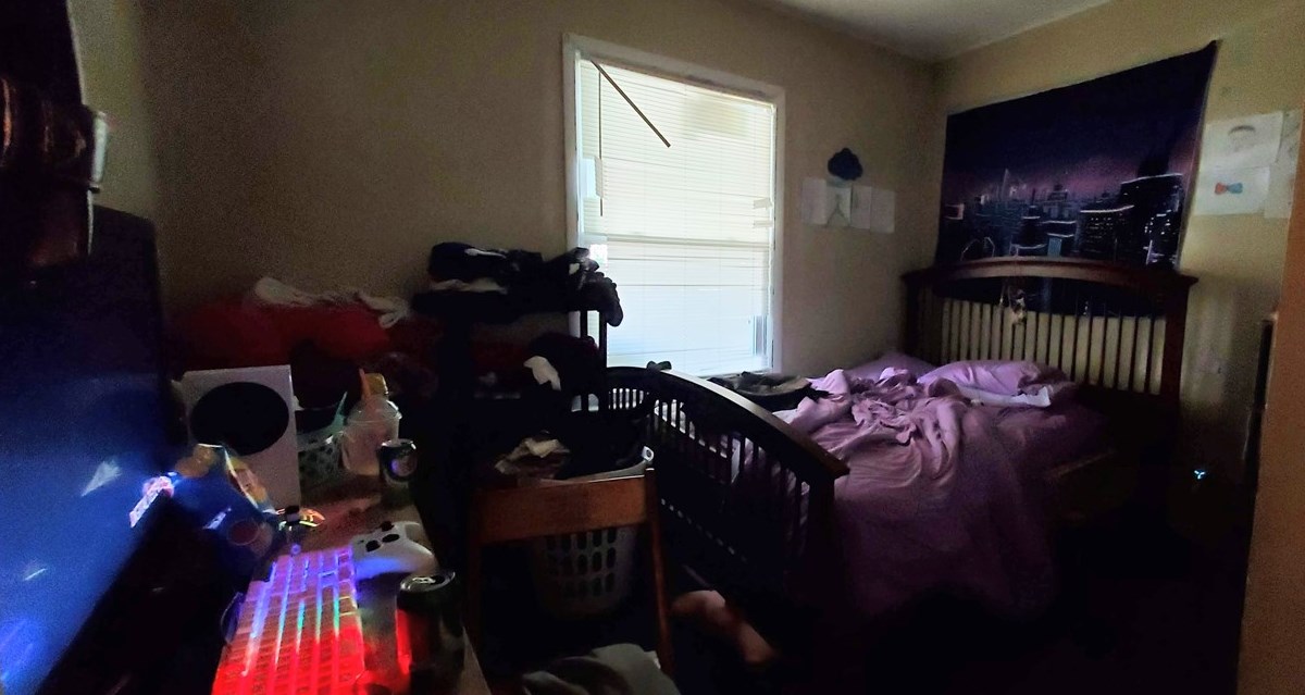 711 Carlisle St, New Castle PA 16101-2308 exterior