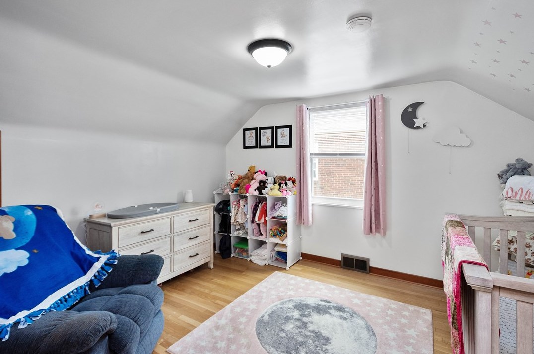 1006 Romine Ave, Mckeesport PA  15133-3886 exterior