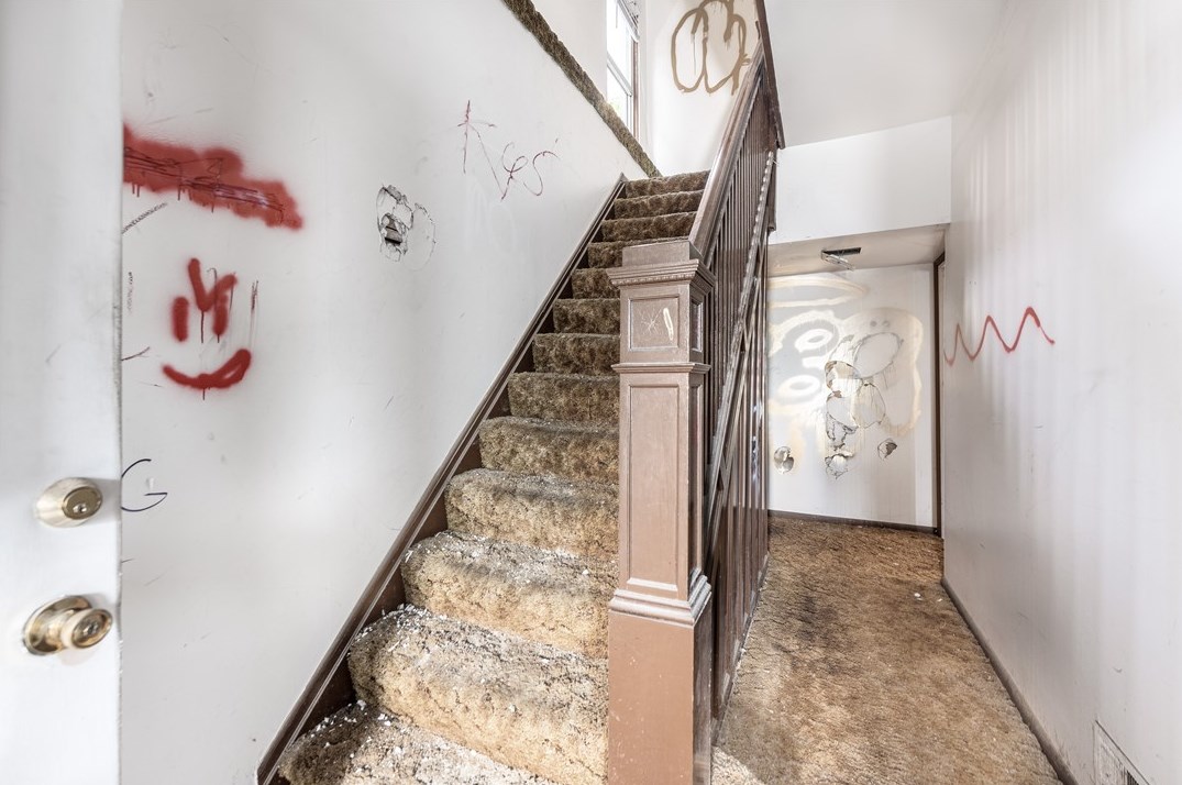 2834 Clermont Ave, Pittsburgh, PA 15227-2530