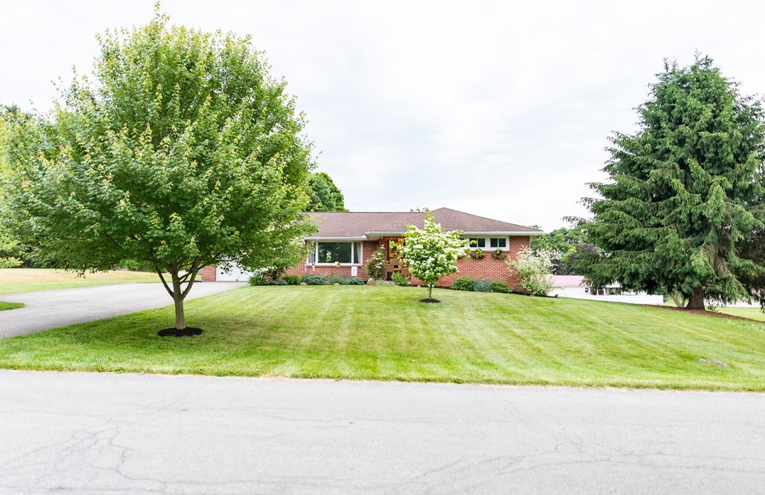 2340 Birch, Hermitage, PA 16150