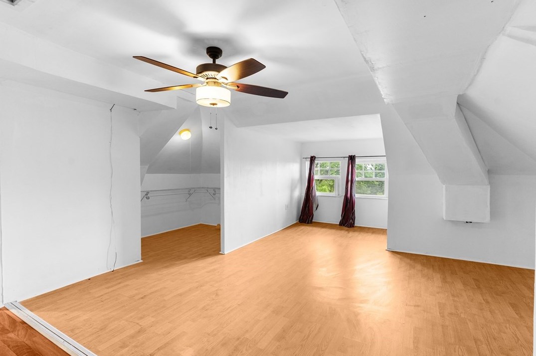 211 Moody Ave, New Castle PA  16101-2343 exterior