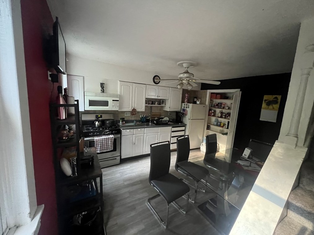 702 Western Ave, Jeannette, PA 15644
