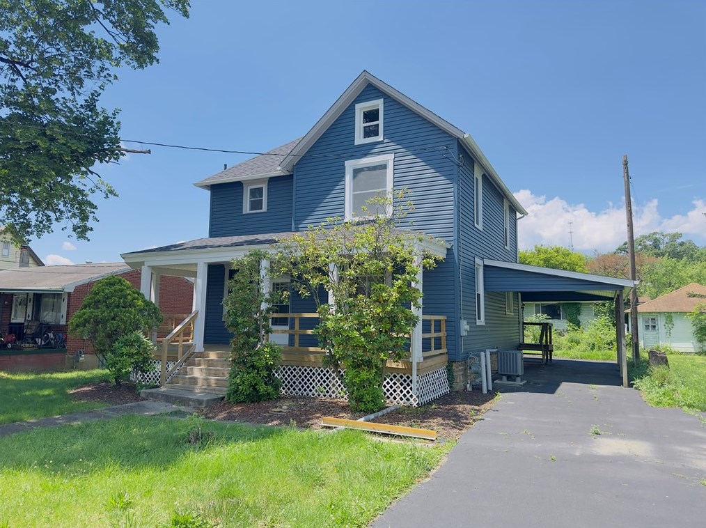 705 Helman St, Youngwood, PA 15697