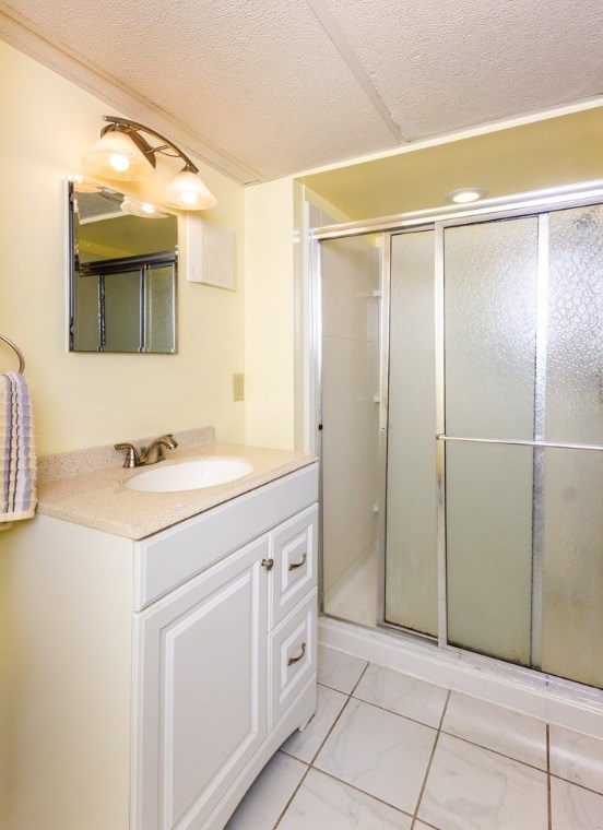 1632 Jamestown Pl, Pittsburgh PA 15235-4922 exterior