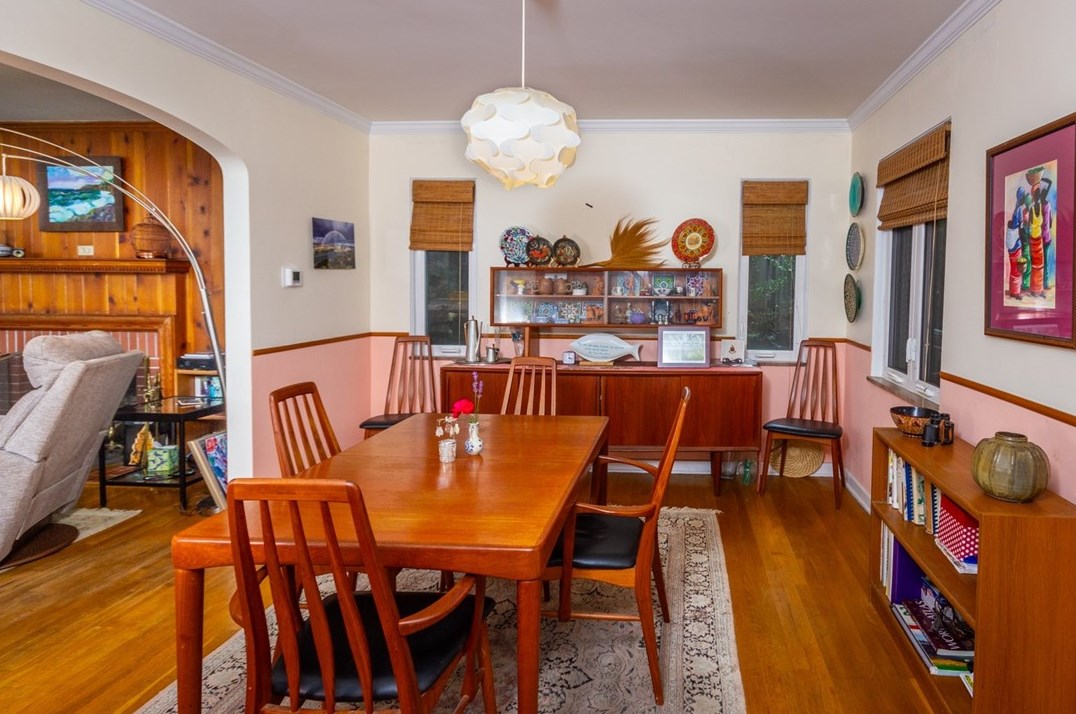 1632 Jamestown Pl, Pittsburgh PA 15235-4922 exterior