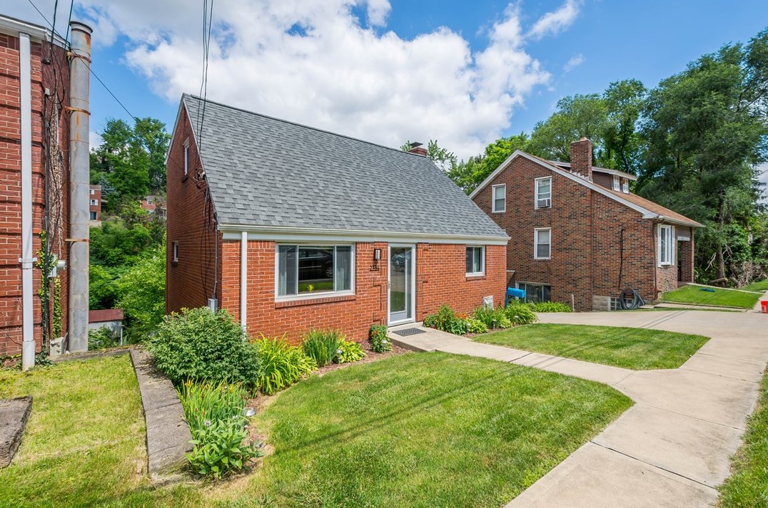 2734 Louisiana Ave, Pittsburgh, PA 15216-2846