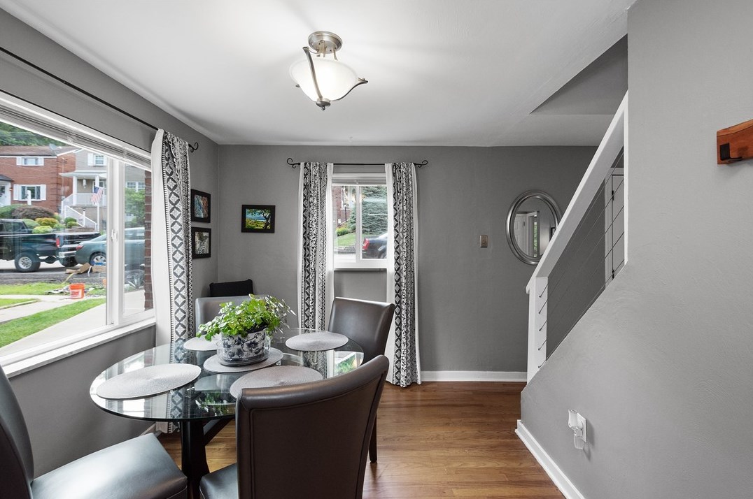 2734 Louisiana Ave, Pittsburgh PA 15216-2846 exterior