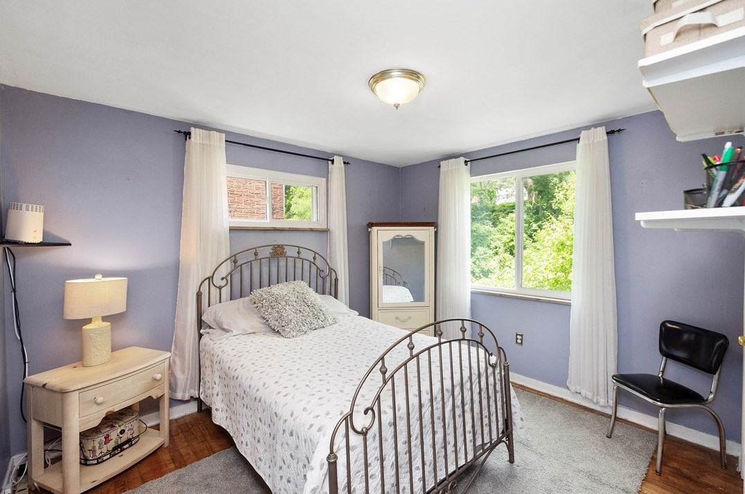 2734 Louisiana Ave, Pittsburgh PA 15216-2846 exterior