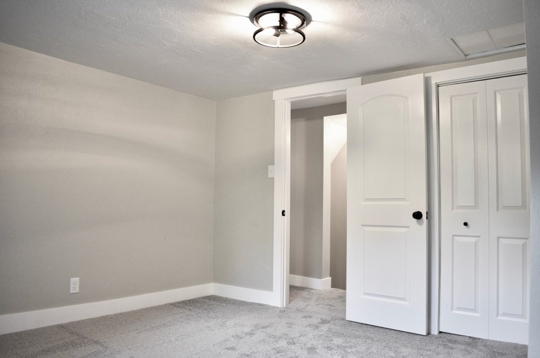 52 Penn Mnr Rd, Manor PA 15665-9507 exterior