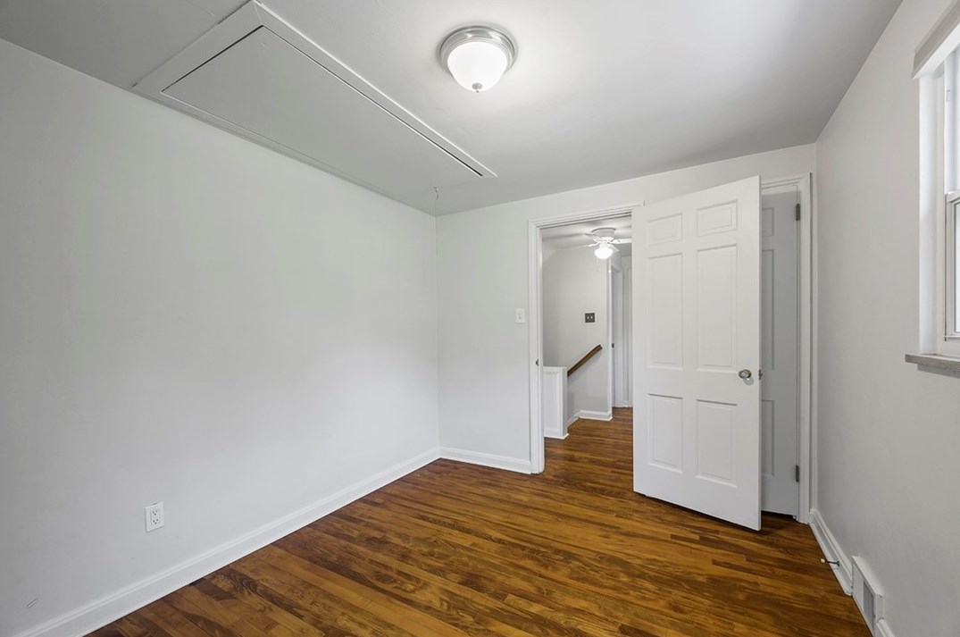 750 Fruithurst Dr, Pittsburgh PA  15228-2580 exterior