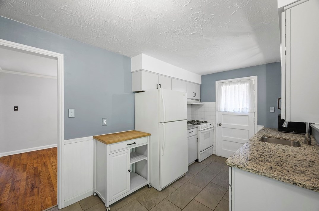 750 Fruithurst Dr, Pittsburgh PA  15228-2580 exterior