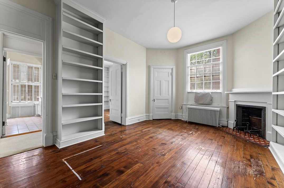 5238 Westminster Pl, Pittsburgh PA  15232-2119 exterior