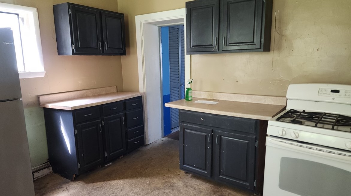 1655 5th Ave, Freedom PA  15042-1908 exterior