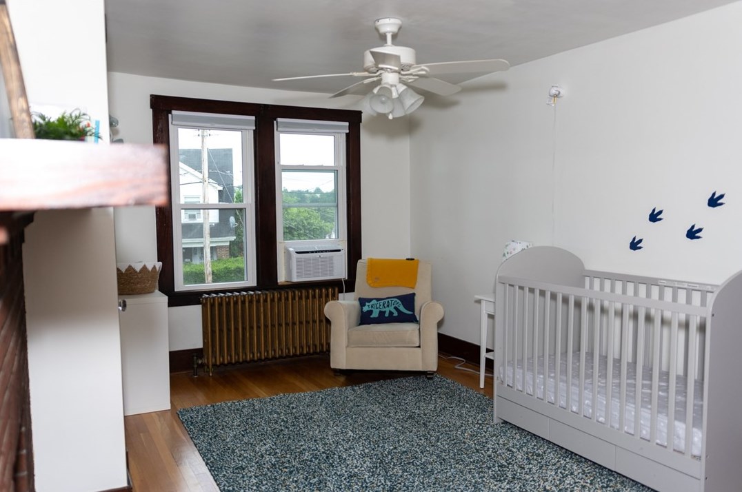 221 Hornaday Rd, Pittsburgh PA 15210-4221 exterior